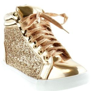 Women’s Glitter Lace-Up Sneaker - 7.5 Rose Gold